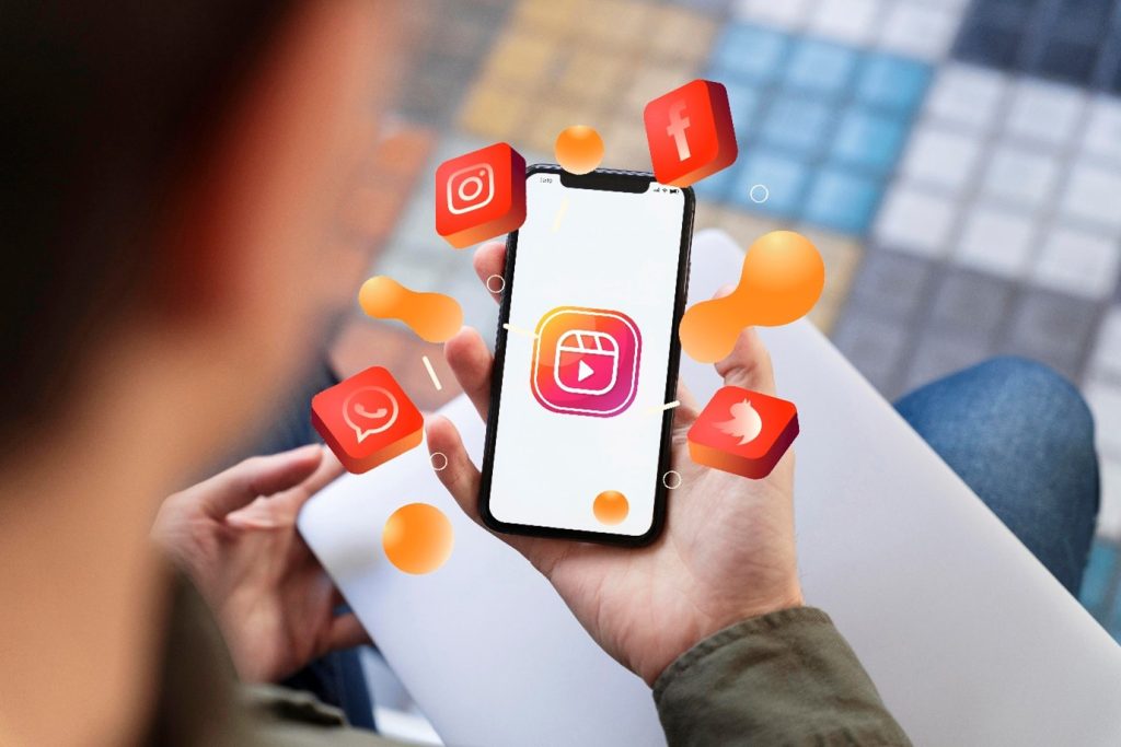 Social-media.jpg
